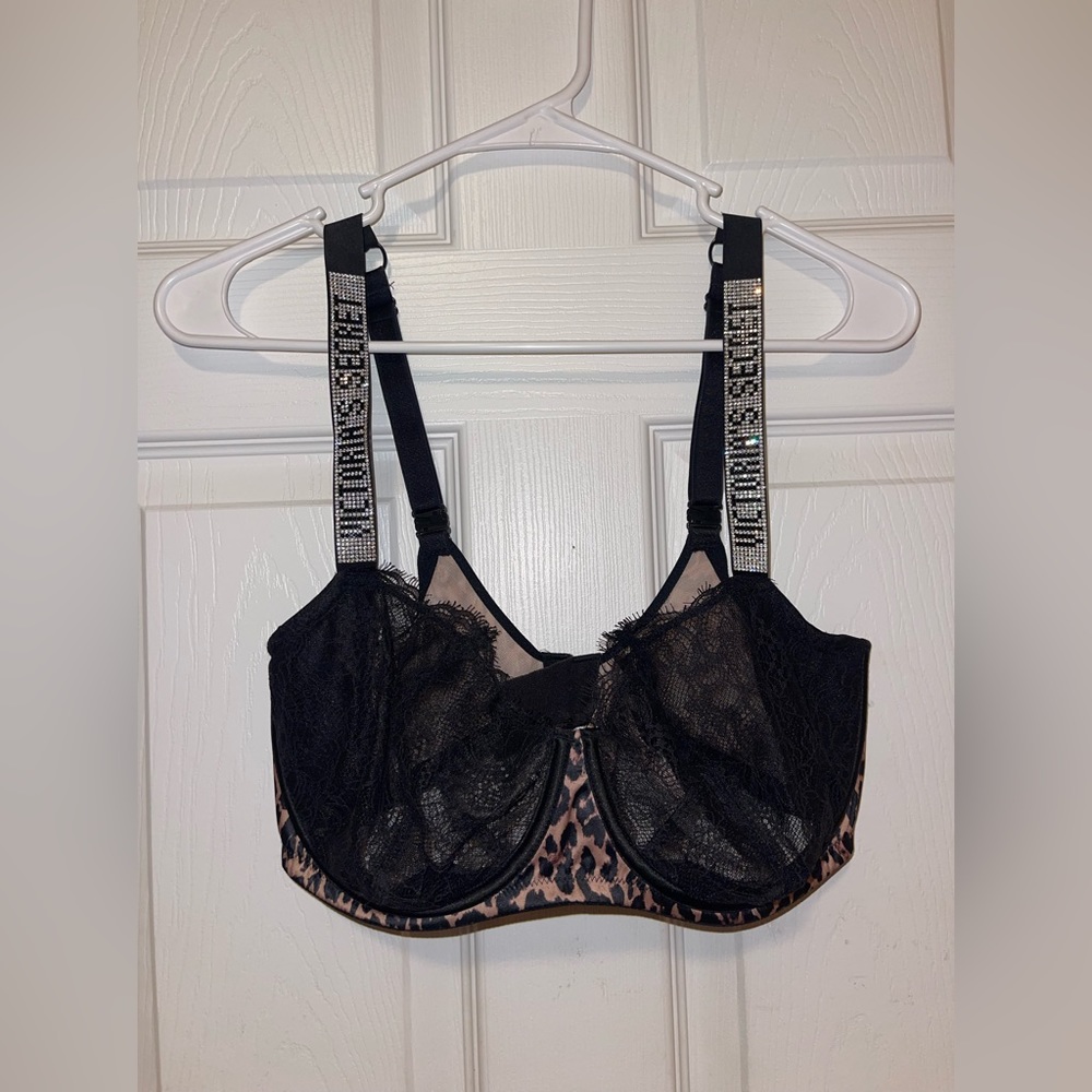 Victoria’s Secret very sexy unlined lace push up bra w/ bling straps